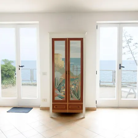 Seaside Dream - Cipressa